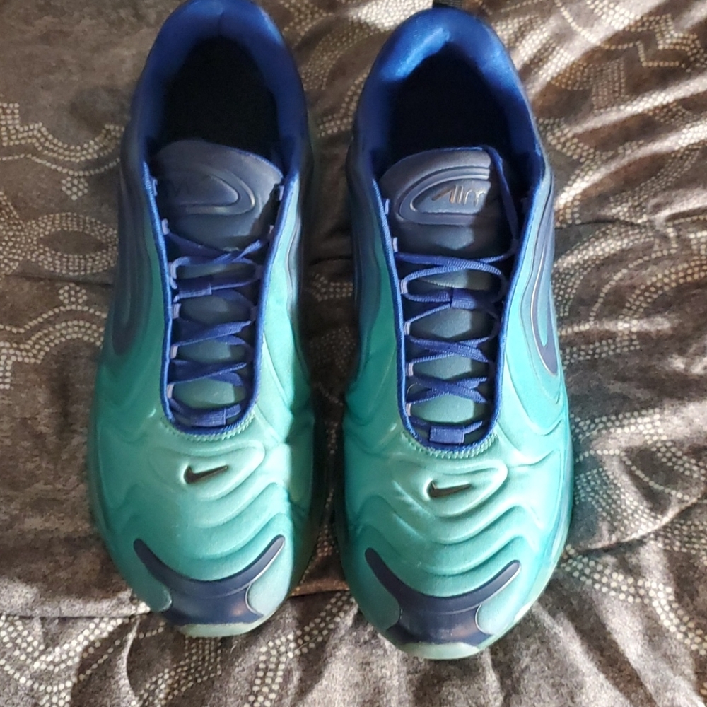 Nike air max 720
